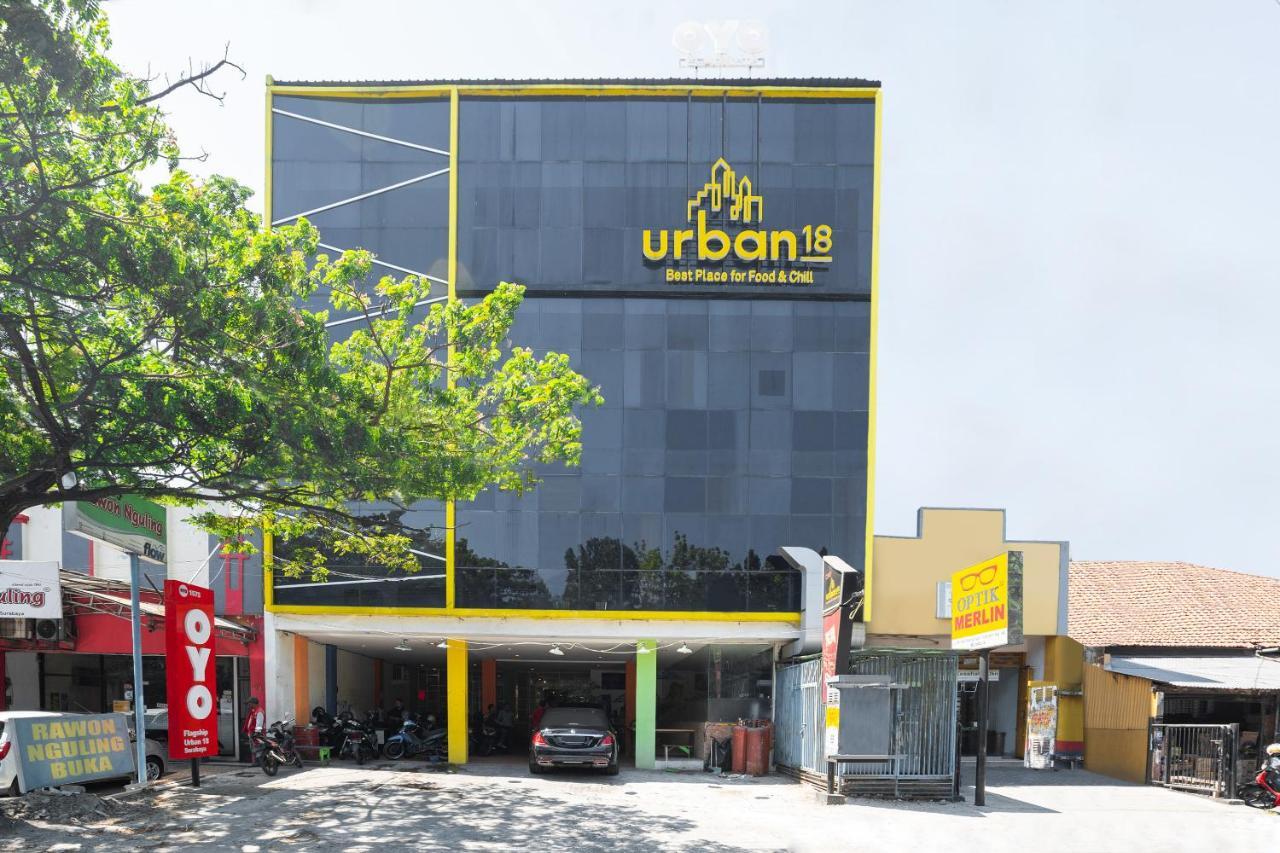 Oyo Flagship 1575 Urban 18 Hotel Surabaia Exterior foto